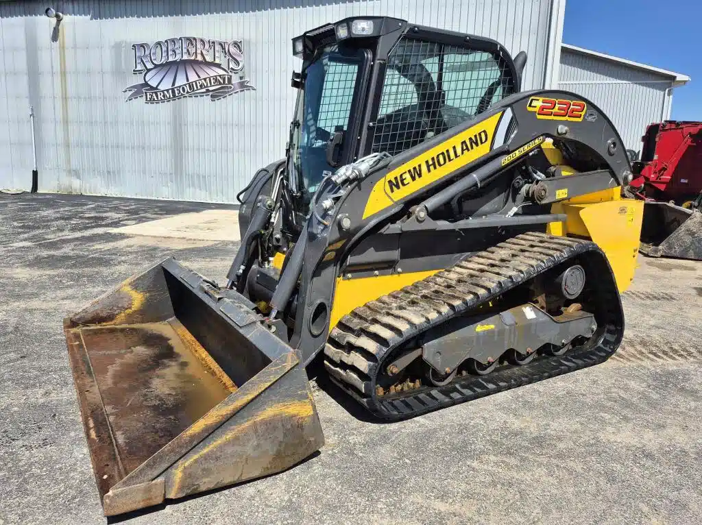 Gallery image 2 for 2018 New Holland C232 Track Loader