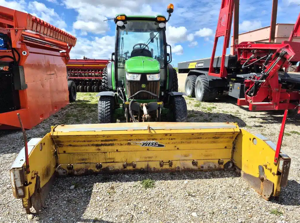 Photo de la Galerie 2 pour 2023 John Deere 4066R Tracteur