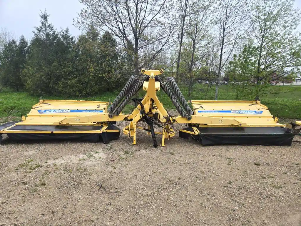 Gallery image 1 for 2012 New Holland MegaCutter 530/512 Mower Conditioner