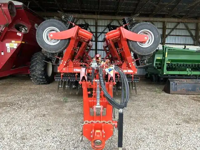 Gallery image 2 for 2025 Kuhn Krause Interceptor 8055-20 Disc High Speed