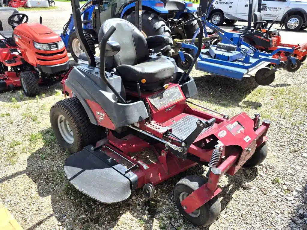 Gallery image 2 for 2018 Ferris IS700ZB2752 Mower - Zero Turn