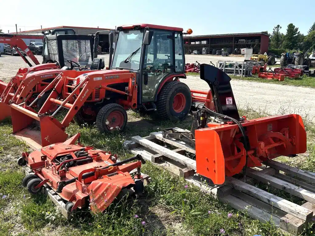 Gallery image 2 for 2010 Kubota B3030 Tractor
