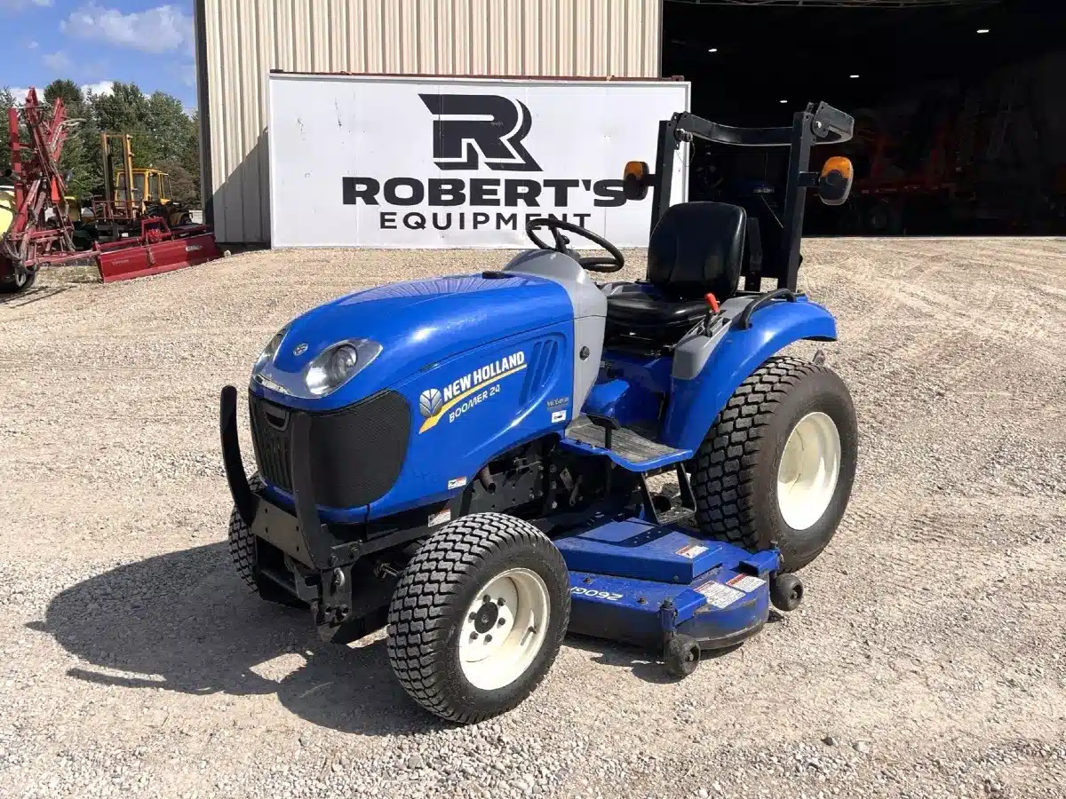 Gallery image 2 for 2017 New Holland BOOMER 24 Tractor