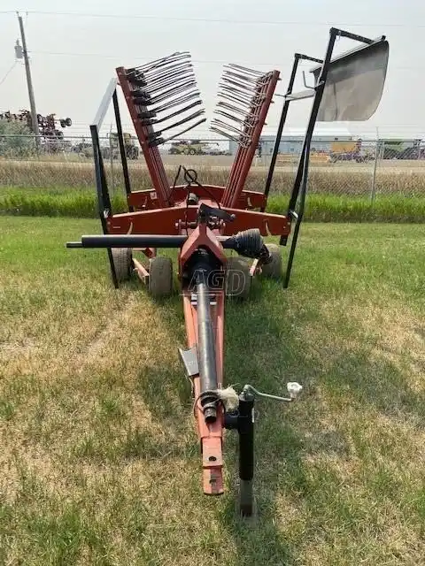 Gallery image 2 for Used 2000 Pequea HR1140 Rake