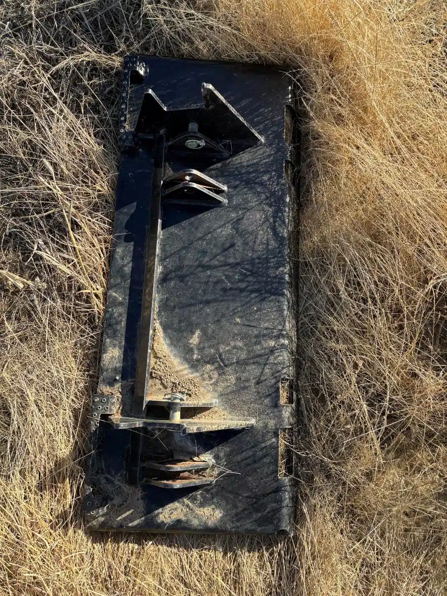 Gallery image 2 for New 2024 Bobcat 1/8 Yard Adapter