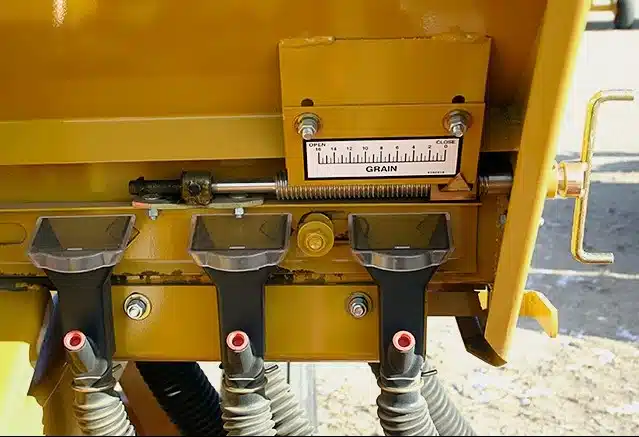 Gallery image 2 for New 2024 Haybuster 107C Drill