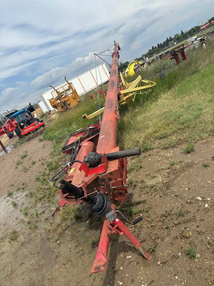 Gallery image 2 for Used 1999 Farm King 1050 Grain Auger