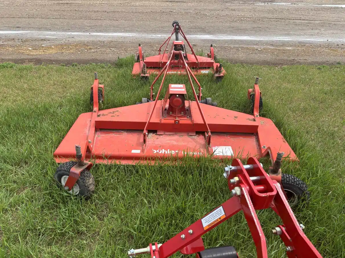 Gallery image 1 for 2001 Farm King Y750R Mower - Finishing