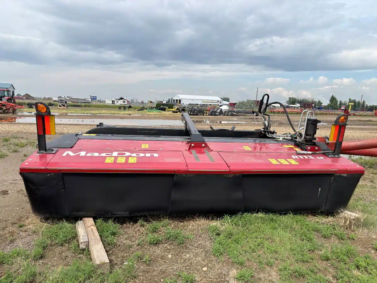 Gallery image 1 for Used 2018 MacDon R113 Disc Mower Conditioner
