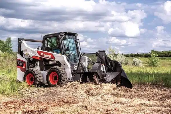 Gallery image 2 for New 2025 Bobcat S76 Skid Steer