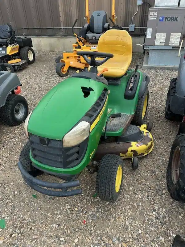 Gallery image 1 for Used 2011 John Deere D160 Lawn Tractor