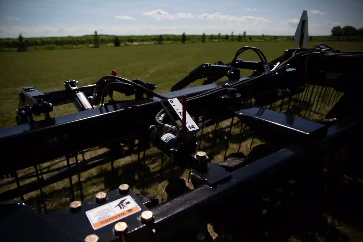 Gallery image 2 for 2026 Mandako ST316100 Vertical Tillage