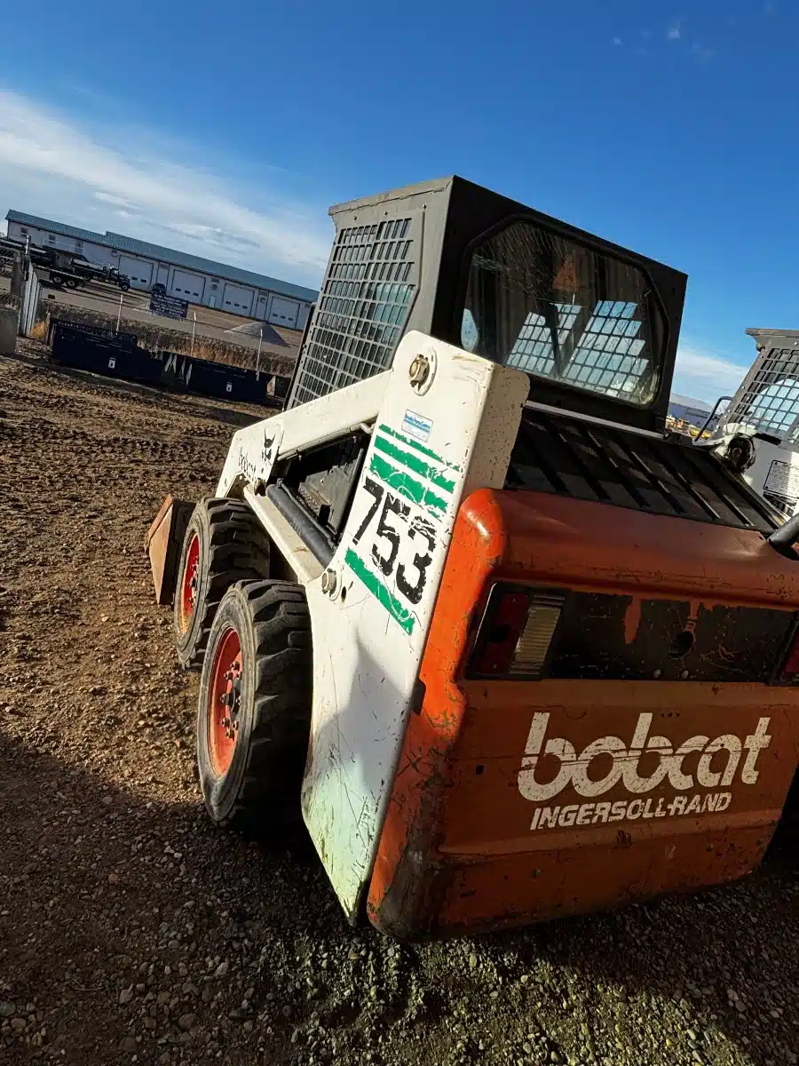 Gallery image 2 for Used 1999 Bobcat 753 Skid Steer