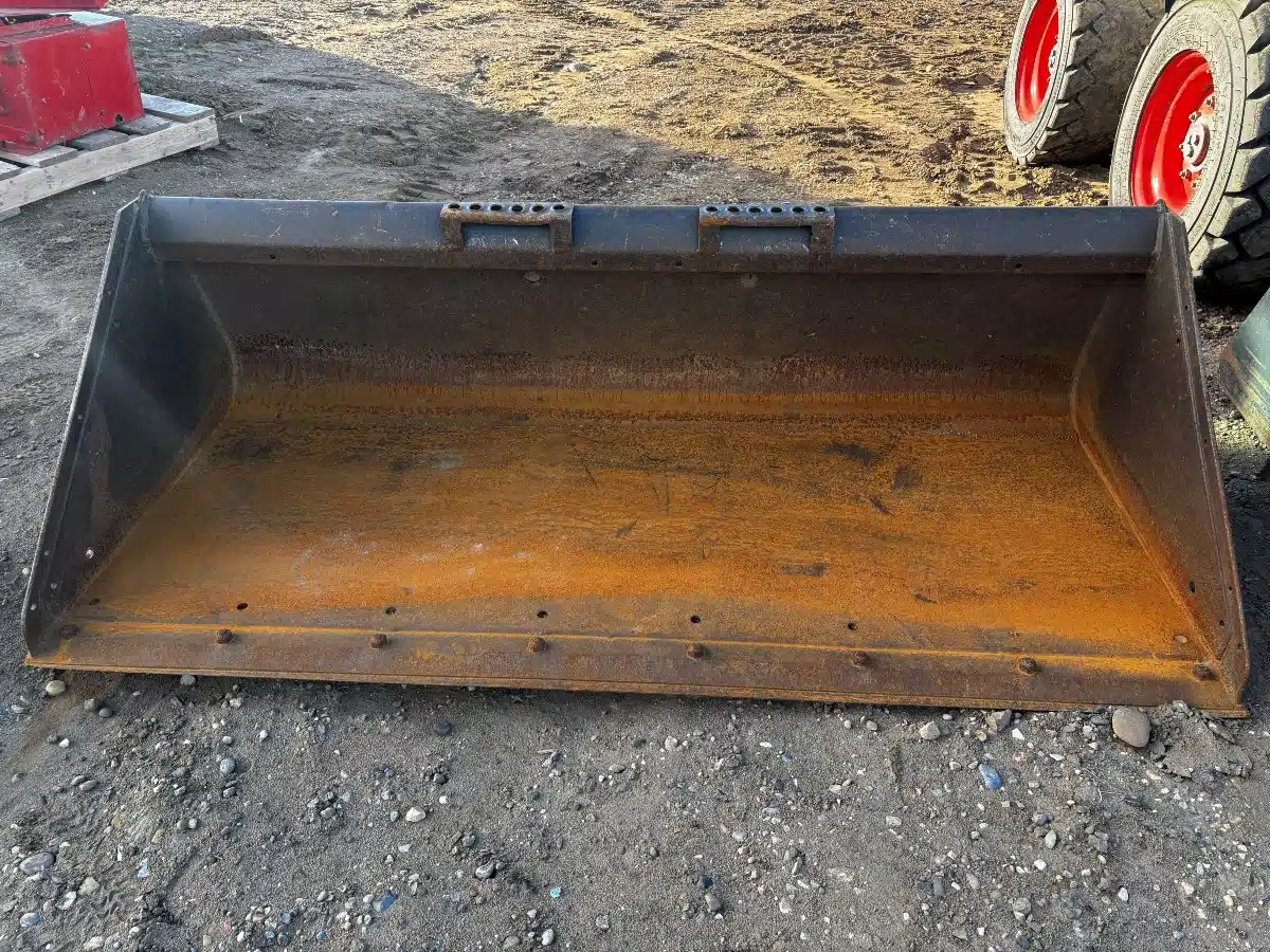 Gallery image 2 for 2022 Bobcat 74 INCH Bucket