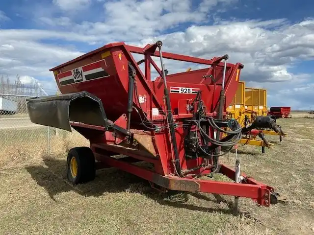 Gallery image 2 for Used 2014 Jiffy 928 Bale Processor