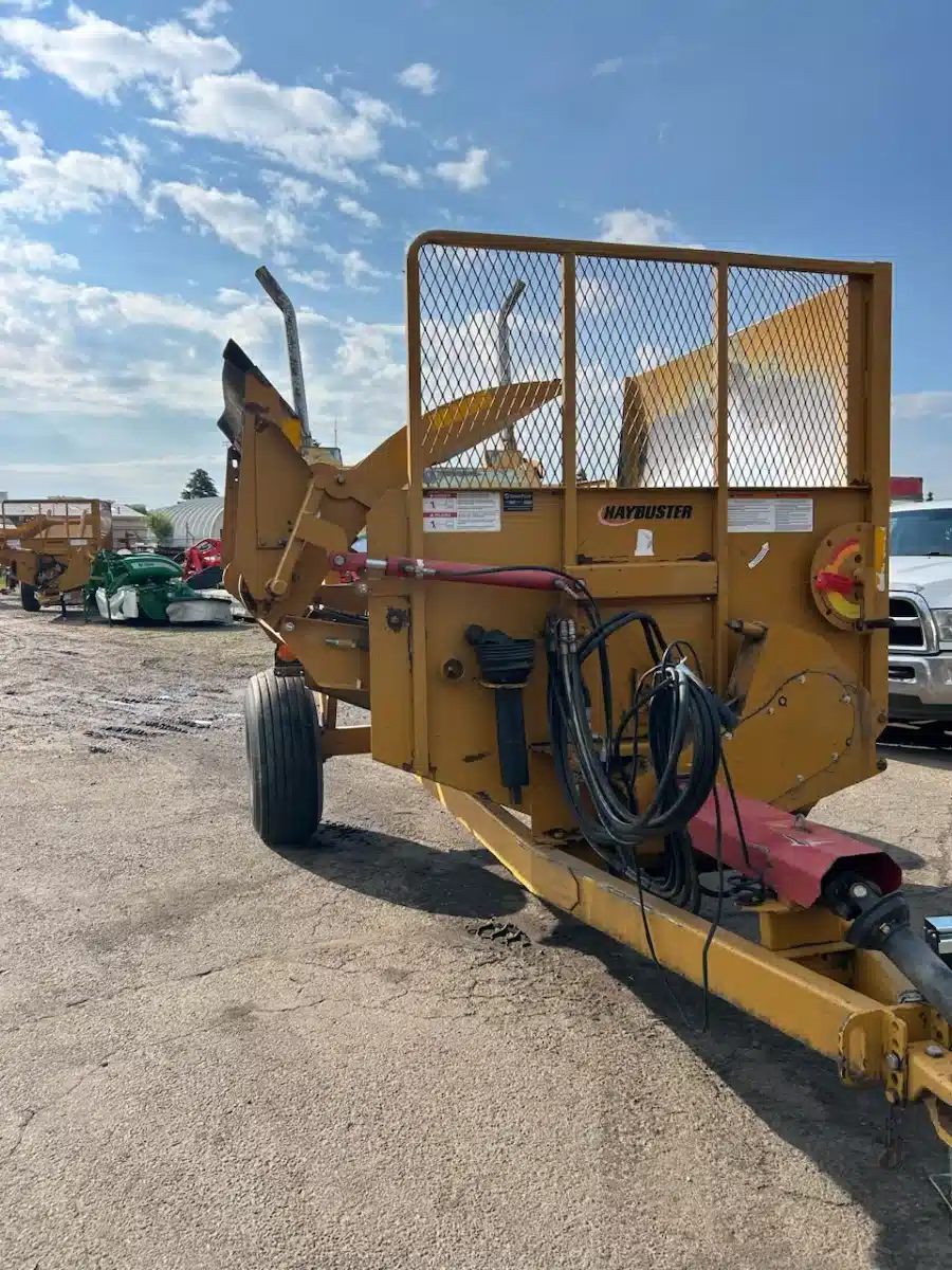 Gallery image 1 for 2014 Haybuster 2650 Bale Processor
