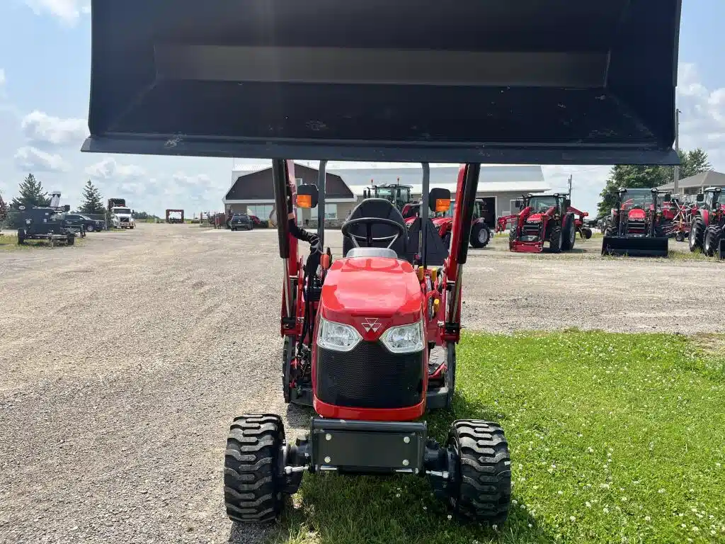 Gallery image 2 for New 2024 Massey Ferguson GC1723E Tractor