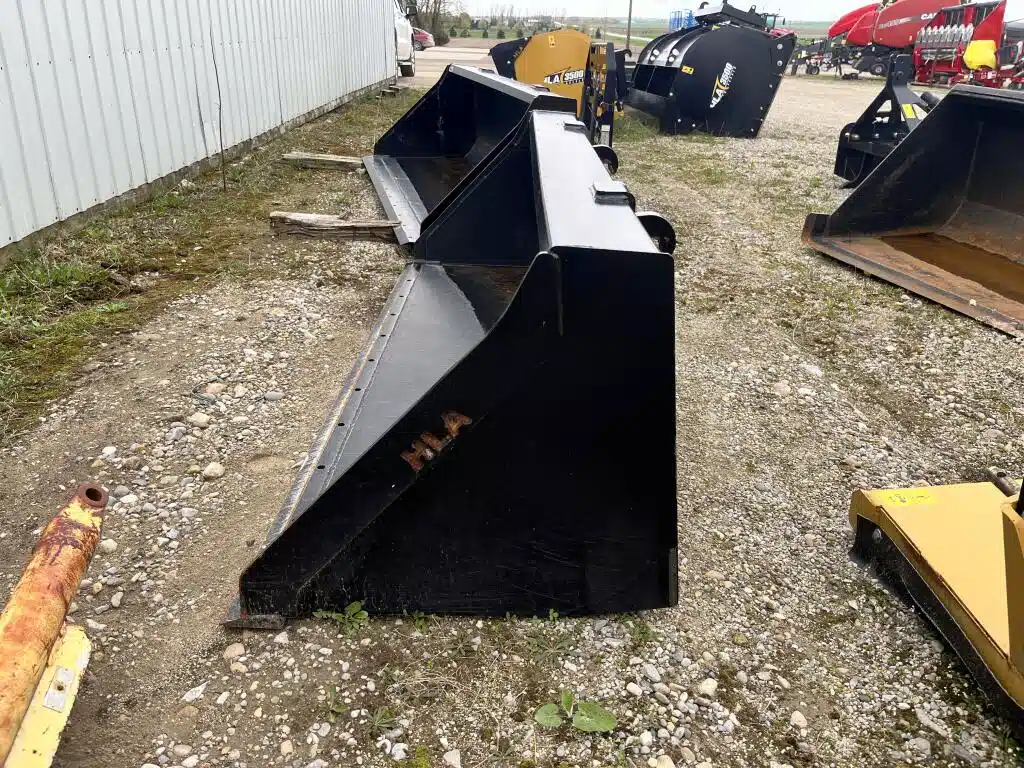 Gallery image 1 for New 2023 HLA Attachments 84" Bucket