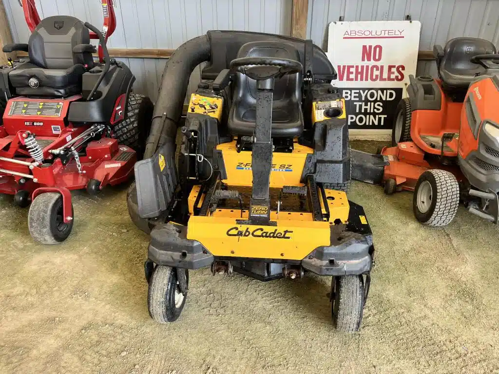 Gallery image 2 for Used Cub Cadet Z-Force SZ48 Mower - Zero Turn