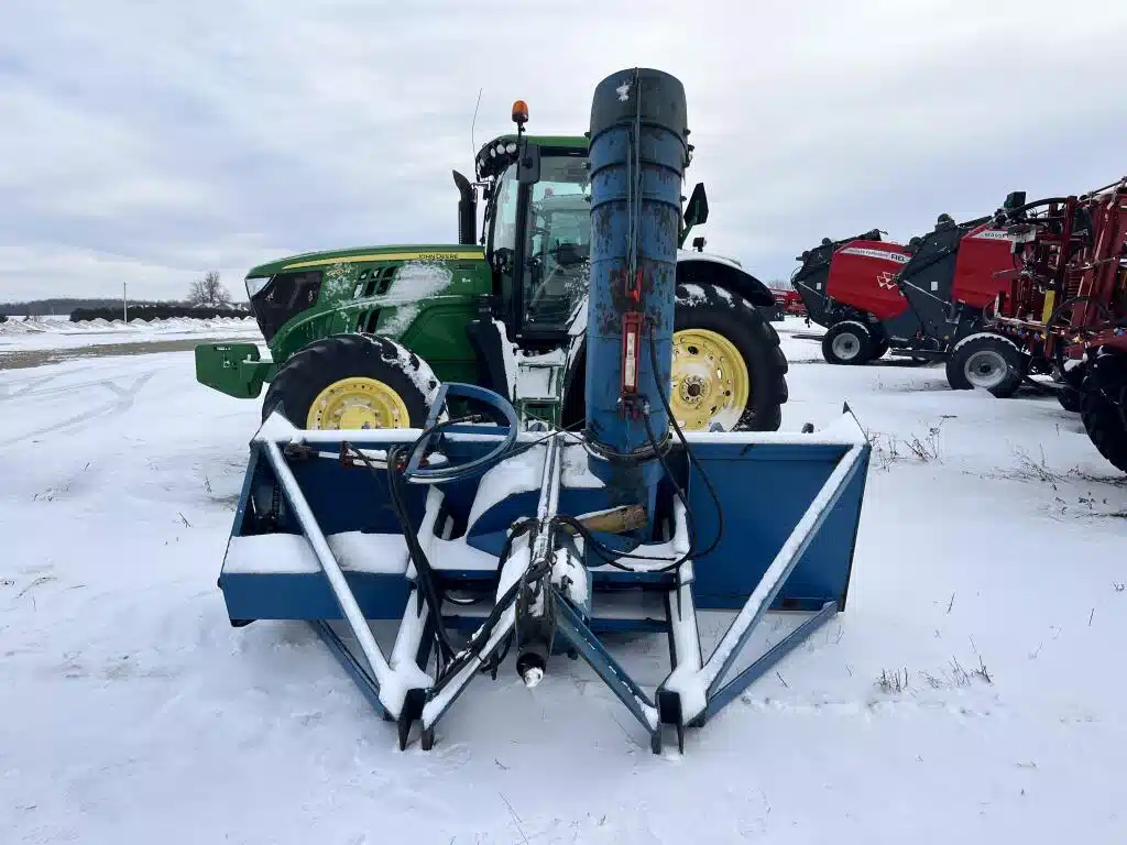 Gallery image 2 for Used 2001 Lucknow D9H Snow Blower