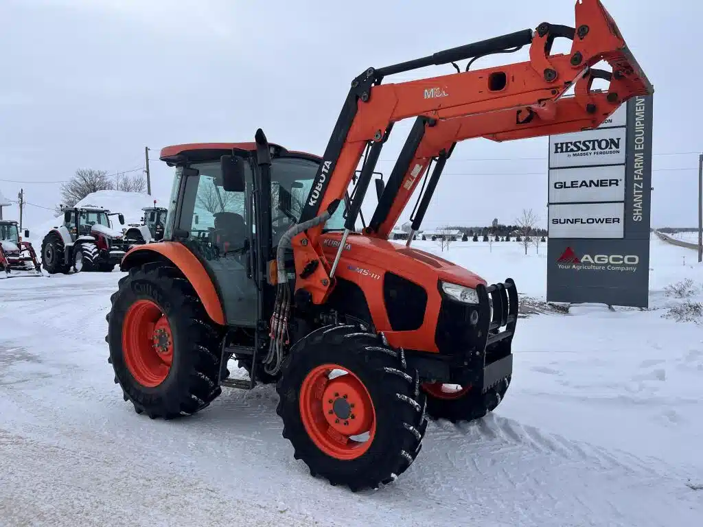 2016 Kubota M5-111 Tractor