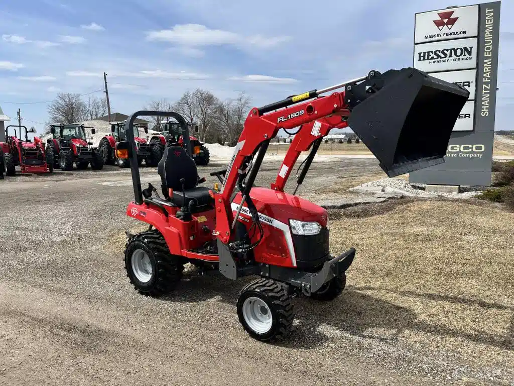 Photo de la Galerie 1 pour 2025 Massey Ferguson 1GC.23 Tracteur