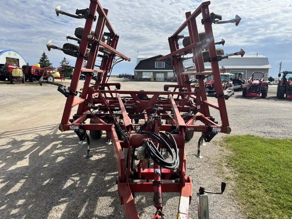 Photo de la Galerie 2 pour 2005 Sunflower 5035-22 Cultivateur