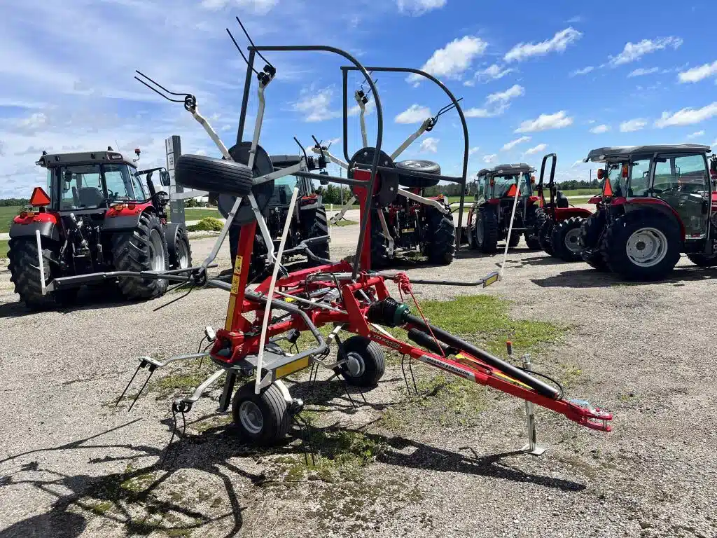 Photo de la Galerie 1 pour 2026 Massey Ferguson TD524T Tedder