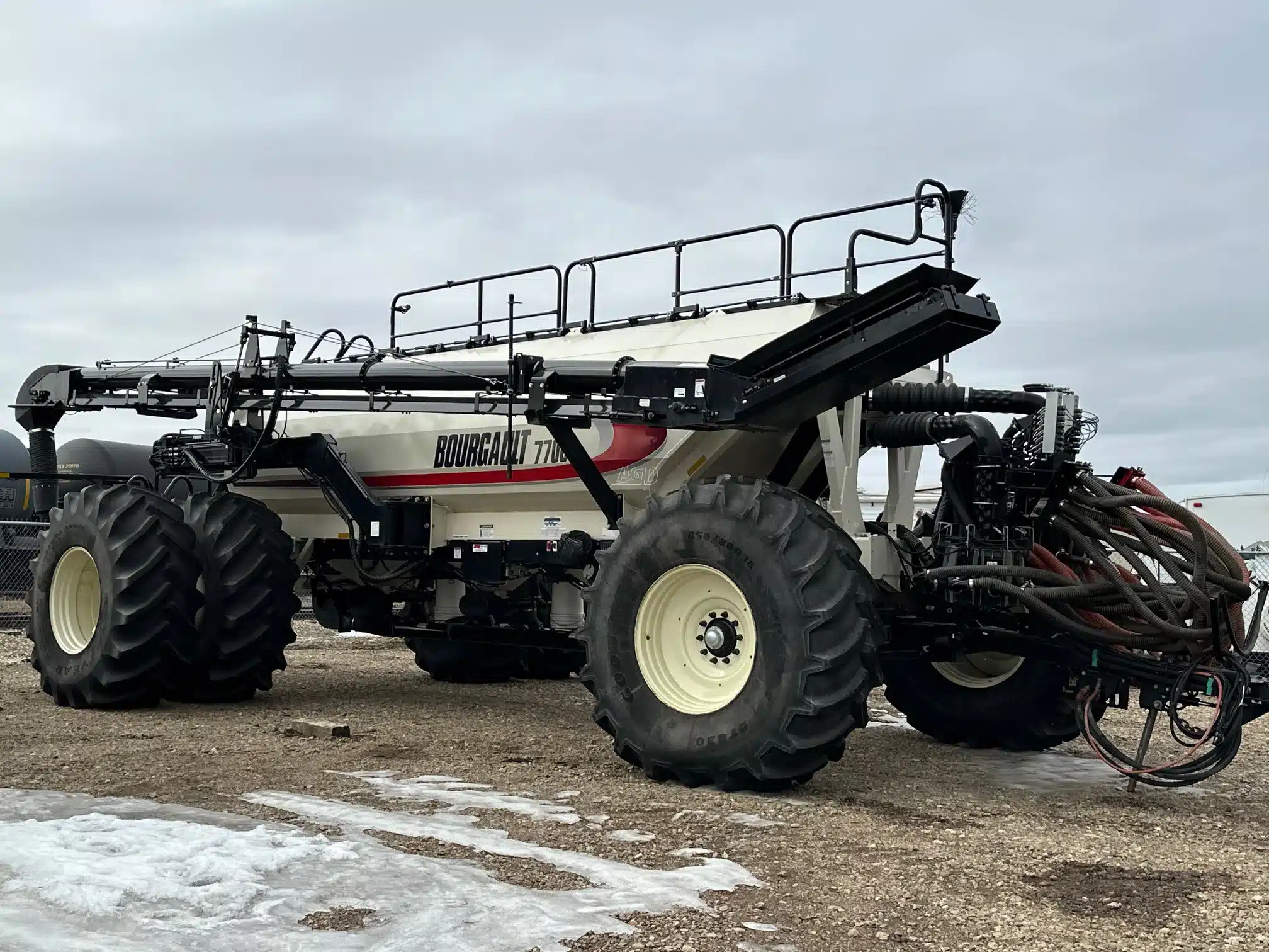 Gallery image 2 for Used 2018 Bourgault 3320-66 Air Drill