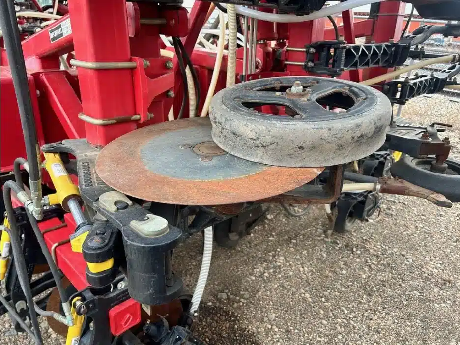 Gallery image 1 for 2016 Bourgault 3320-66 Air Drill
