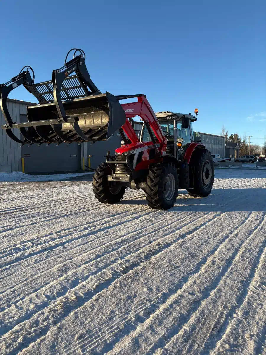 2023 Massey Ferguson 7s Tractor