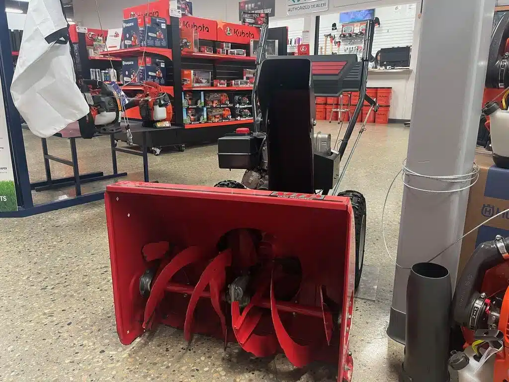 Gallery image 2 for Used 1994 MTD 8/26 Snow Blower