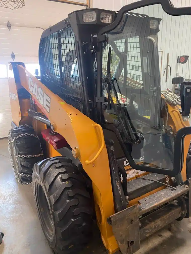 Gallery image 2 for Used 2021 Case SR270B Skid Steer