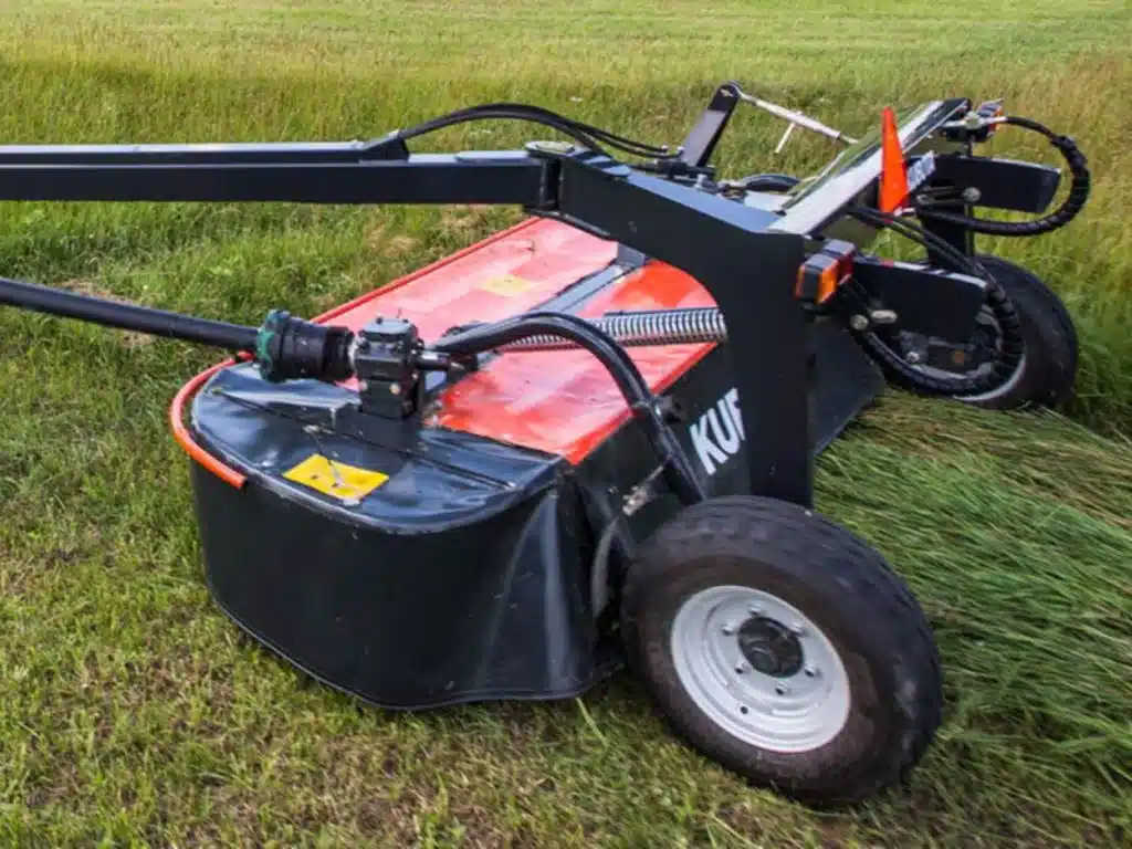 Gallery image 2 for New 2021 Kubota DM5000 Series DM5032 Disc Mower Mower