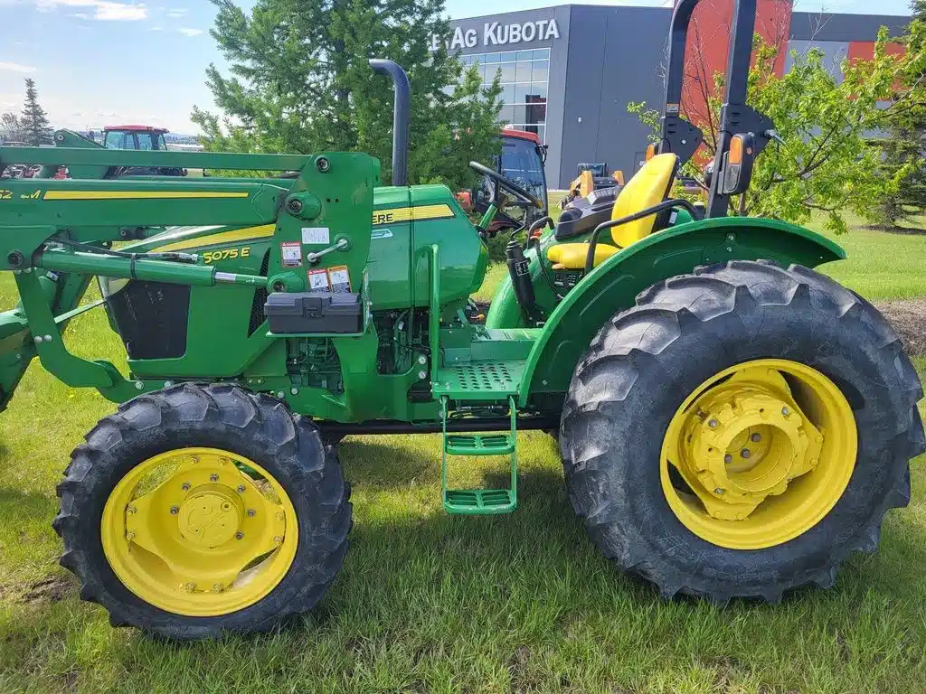 Gallery image 2 for Used 2021 John Deere 5E Series 5075E Tractor Tractor