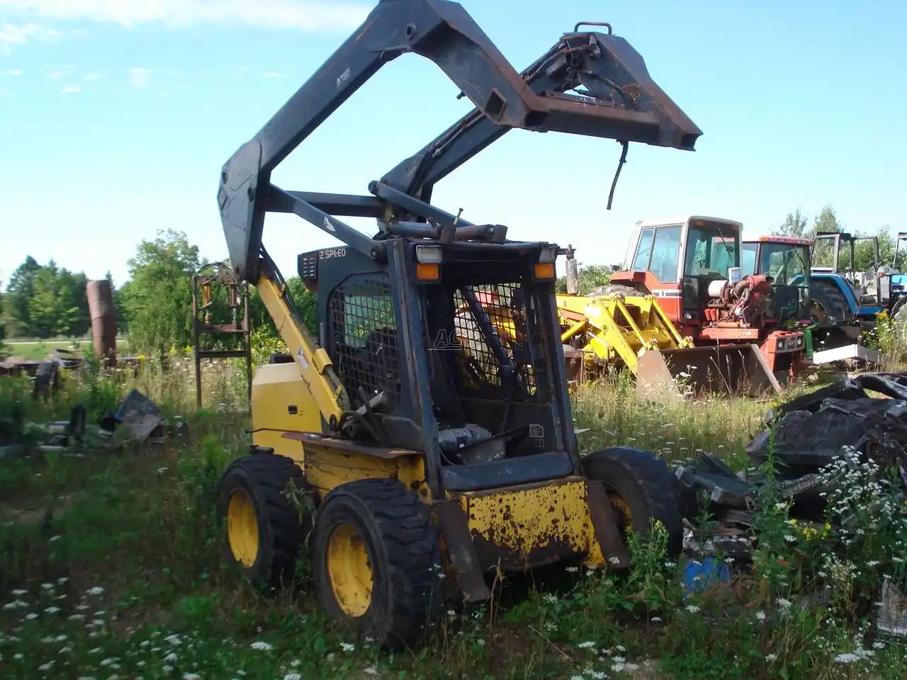 Gallery image 1 for Used New Holland LS180 Skid Steer