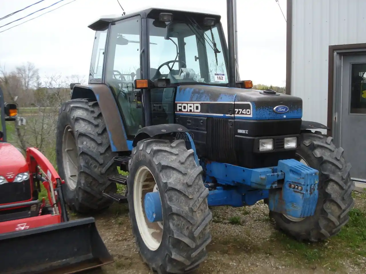 Gallery image 1 for Used Ford 7740 Tractor