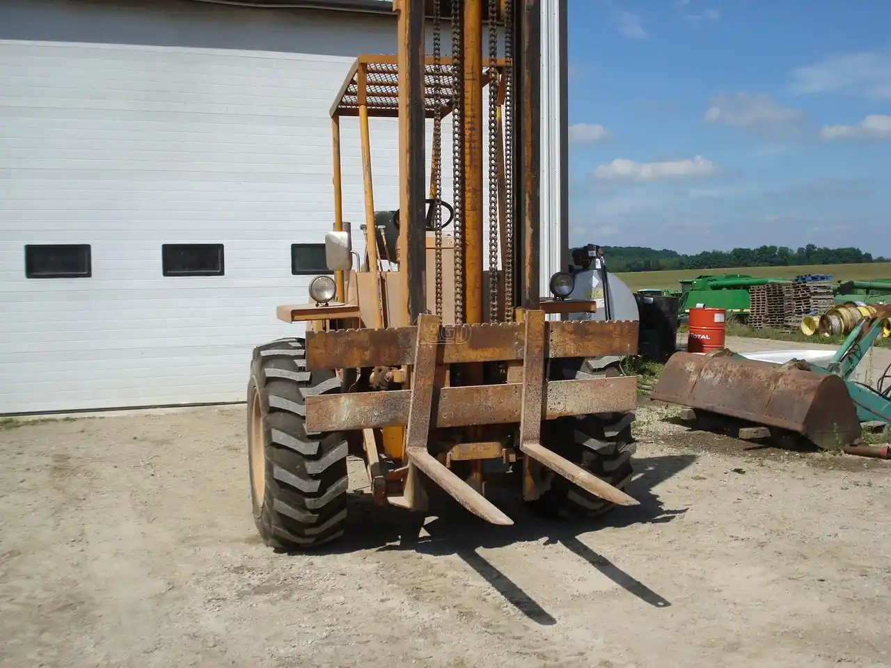 Gallery image 2 for Used Case 580B Forklift