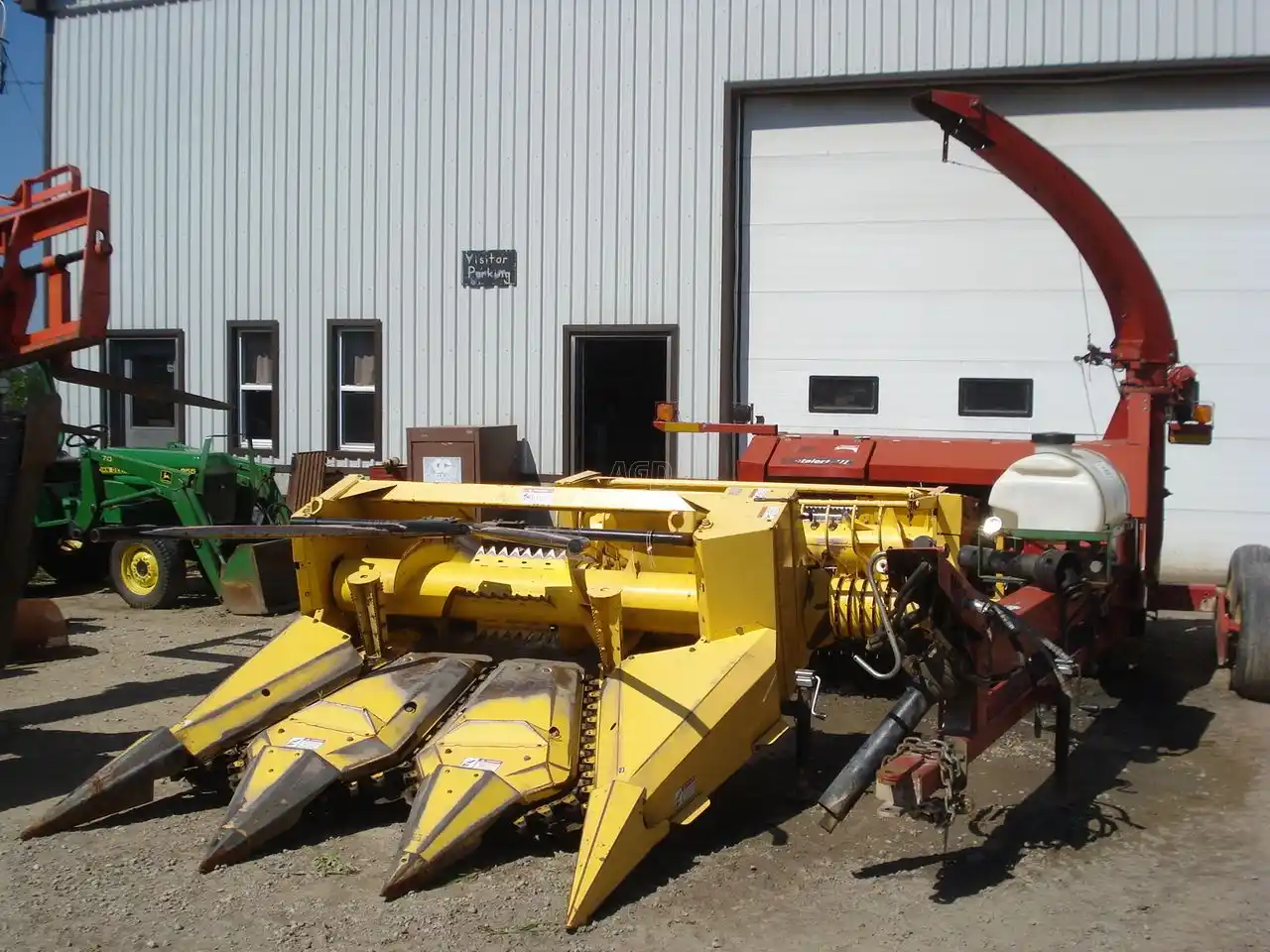 Gallery image 1 for Used New Holland FP230 Forage Harvester