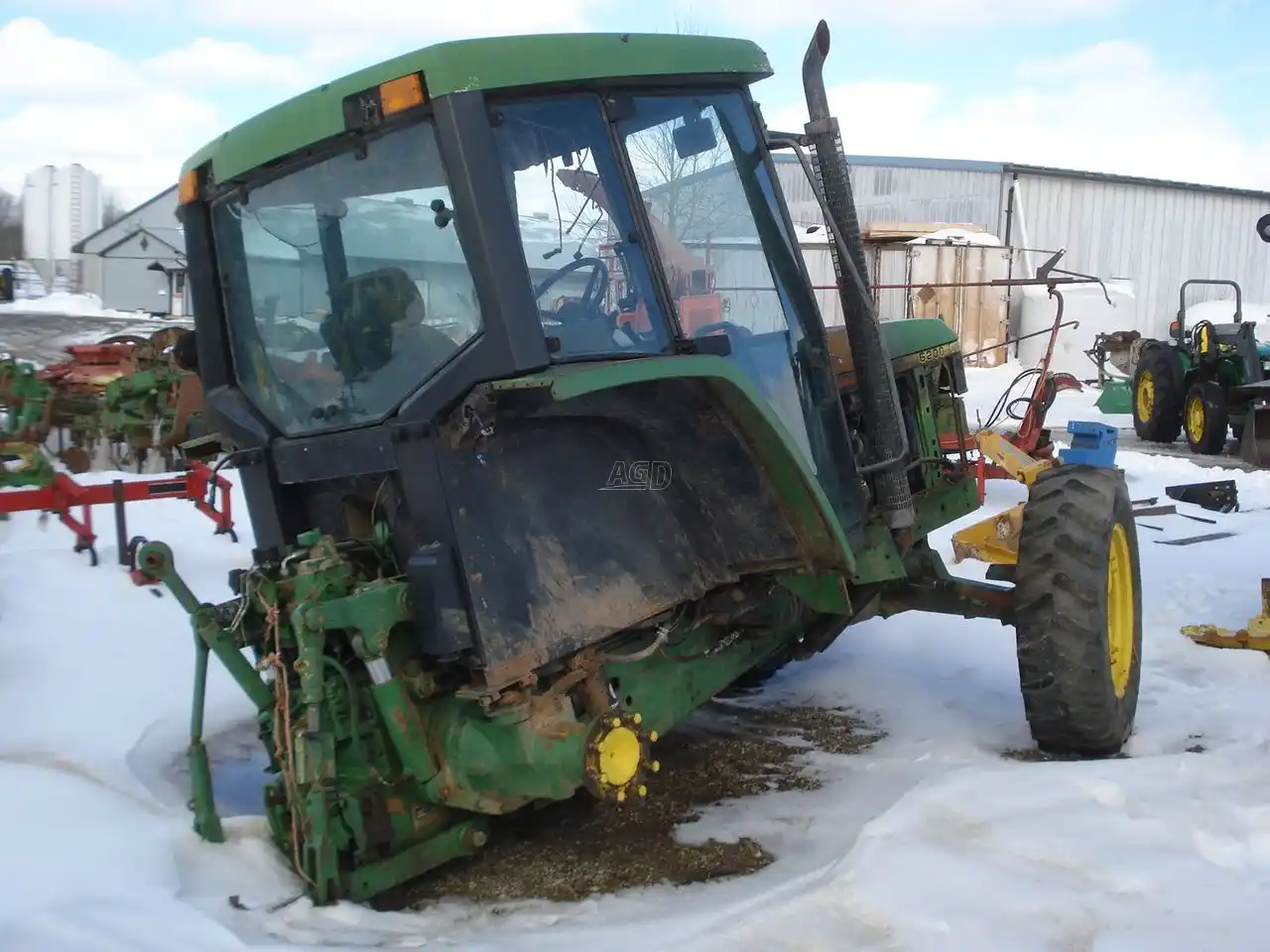 Gallery image 1 for Used John Deere 6200 Tractor