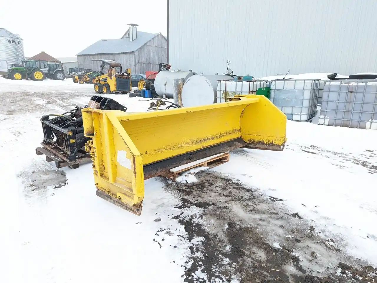 Gallery image 1 for Used HLA 4700 Snow Blade