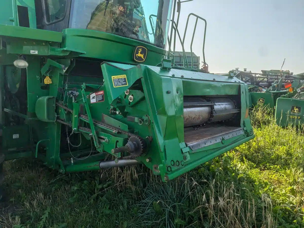 Gallery image 2 for Used John Deere 9760 STS Combine