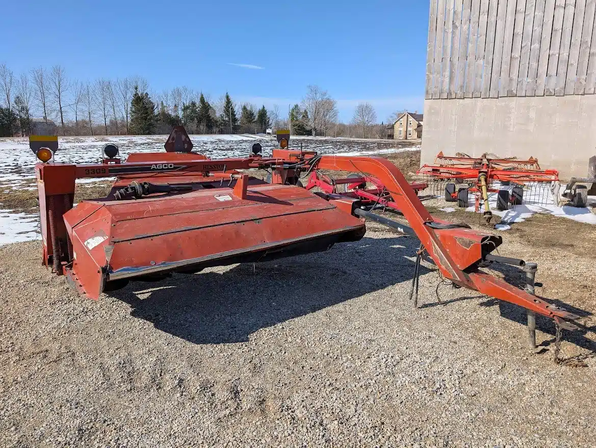 Gallery image 1 for Used Agco-Hesston 3309 Disc Mower Conditioner