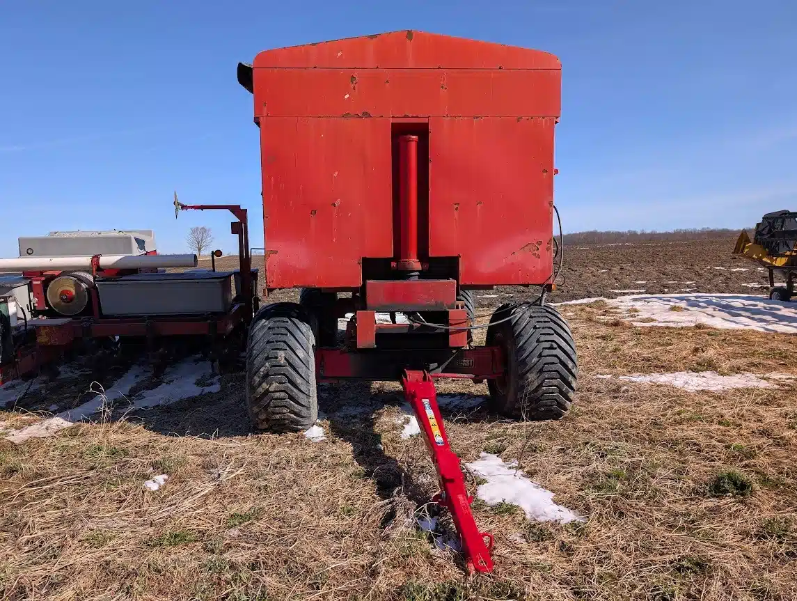Gallery image 2 for Used 18ft Dump Wagon