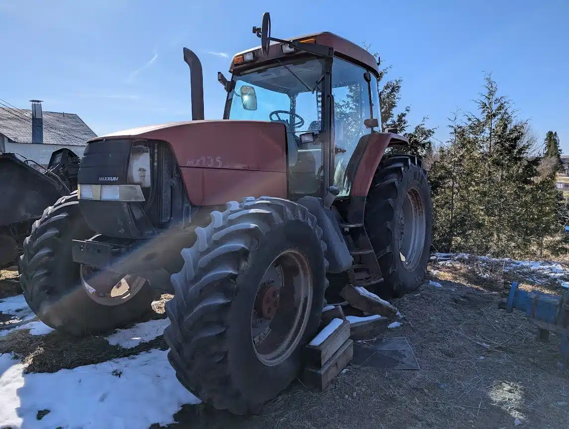 Gallery image 2 for Used Case IH MX135 Tractor