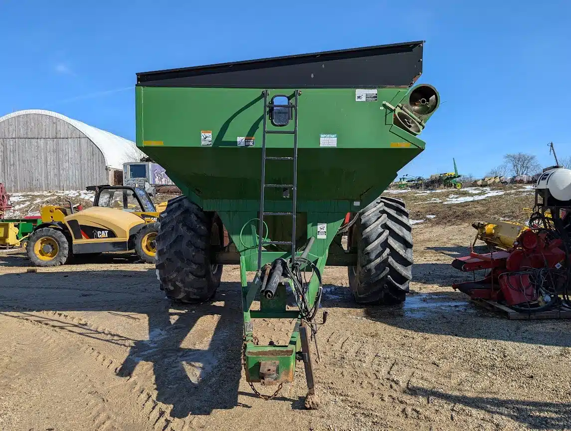 Gallery image 2 for Used Unverferth 5000 Grain Cart