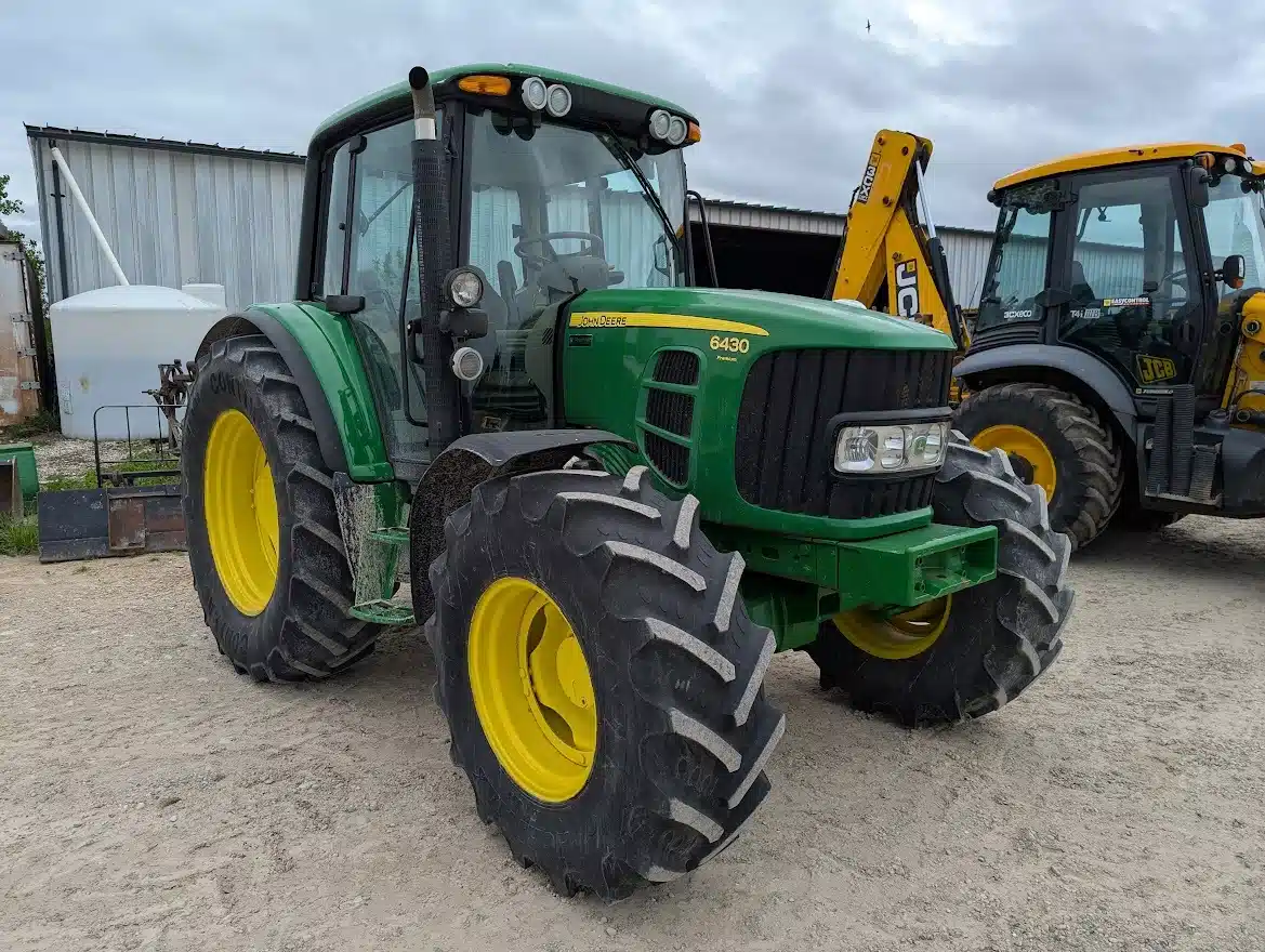Gallery image 1 for Used John Deere 6430 PREMIUM Tractor