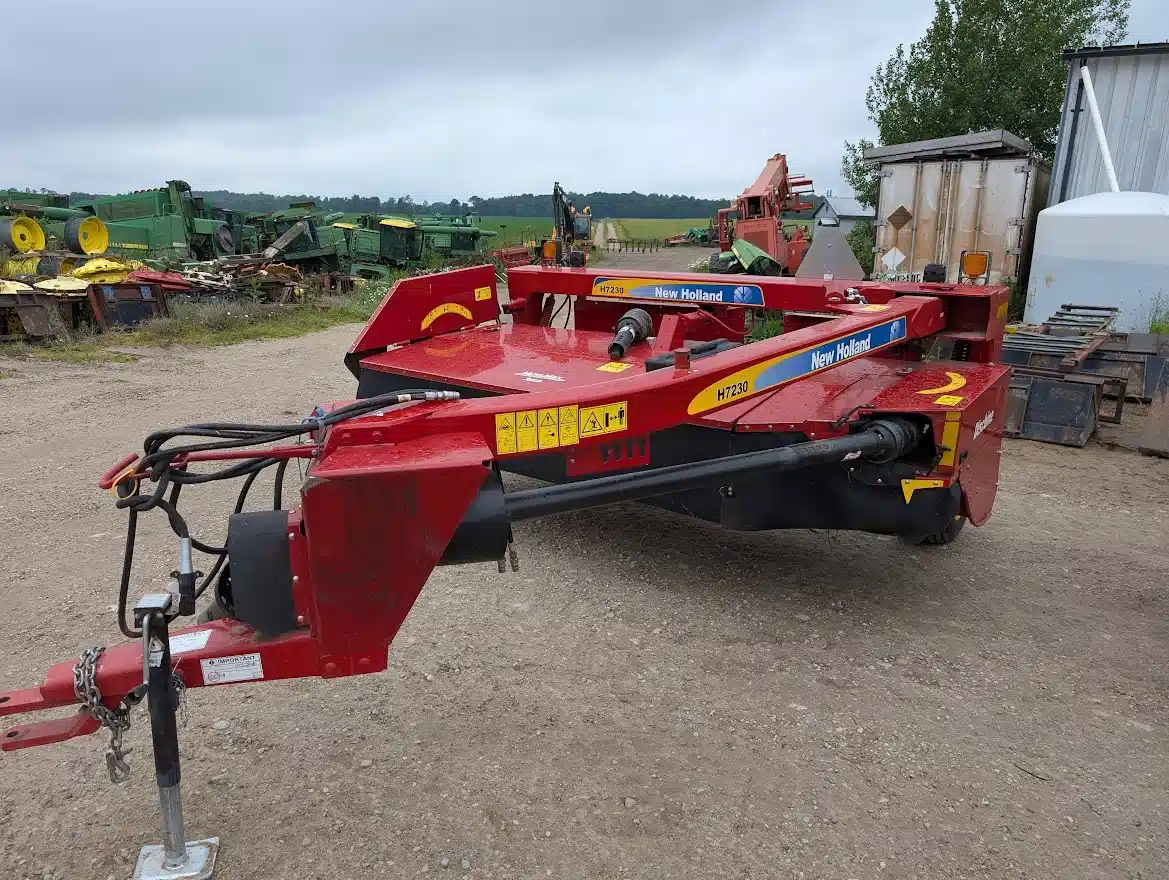 Gallery image 2 for Used 2017 New Holland H7230 Disc Mower Conditioner