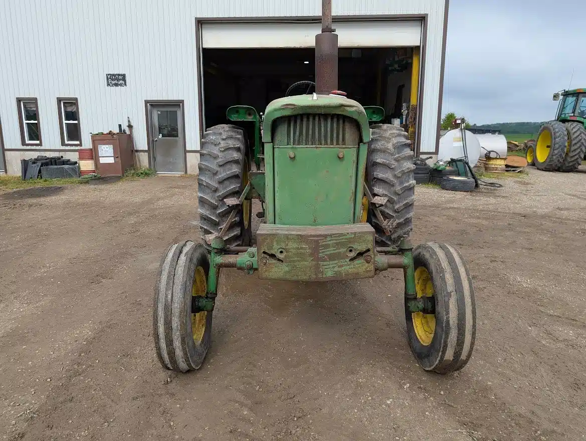 Gallery image 2 for Used 1968 John Deere 4020 Tractor