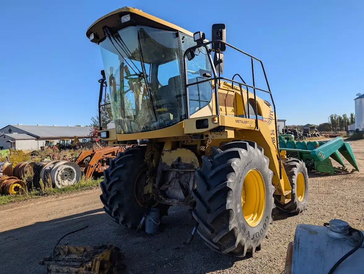 Used New Holland FX38 Forage Harvester